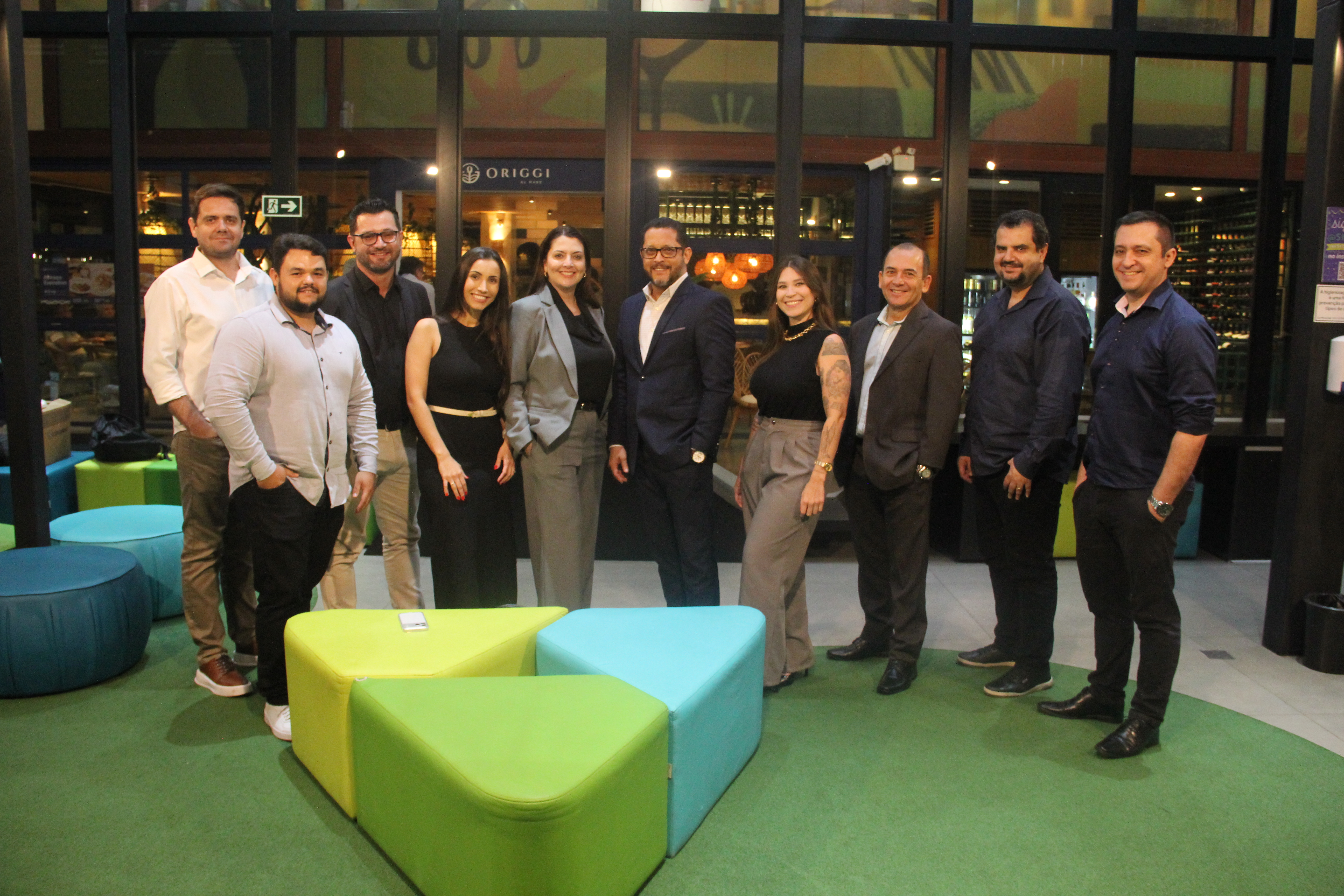 Equipe da NTW Maringá reunida